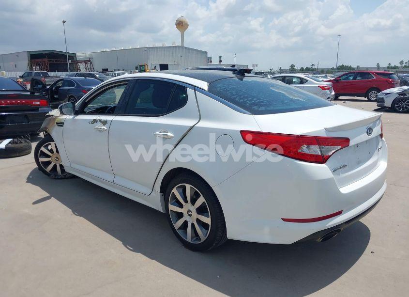 Photo 3 of 2012 Kia Optima SX (VIN 5XXGR4A68CG018795)