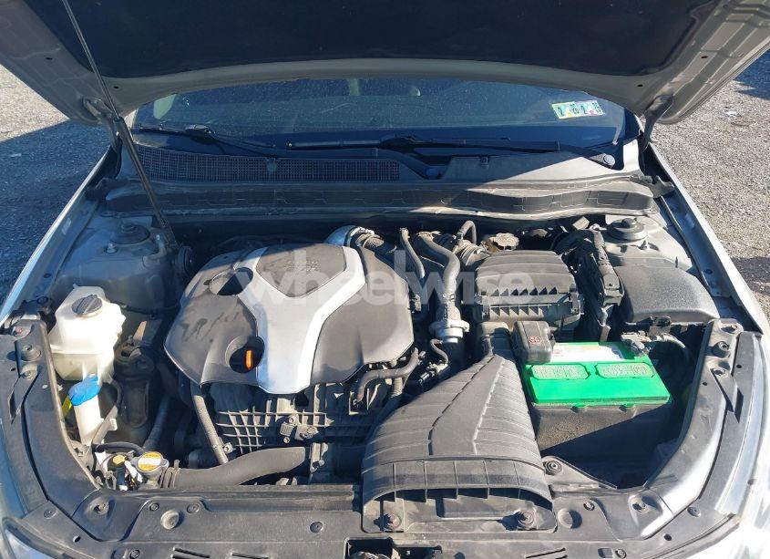 Photo 10 of 2012 Kia Optima SX (VIN 5XXGR4A68CG025312)