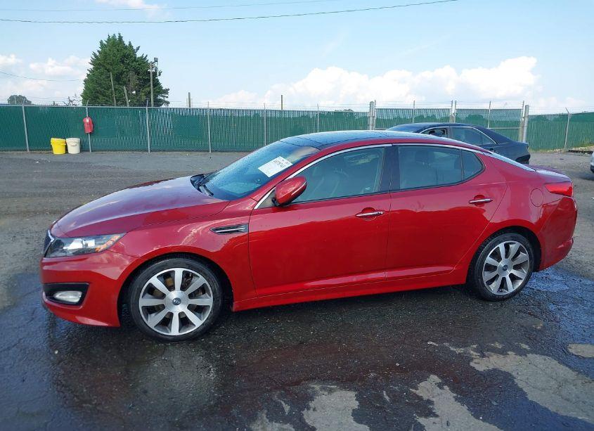 Photo 14 of 2012 Kia Optima SX (VIN 5XXGR4A68CG071920)