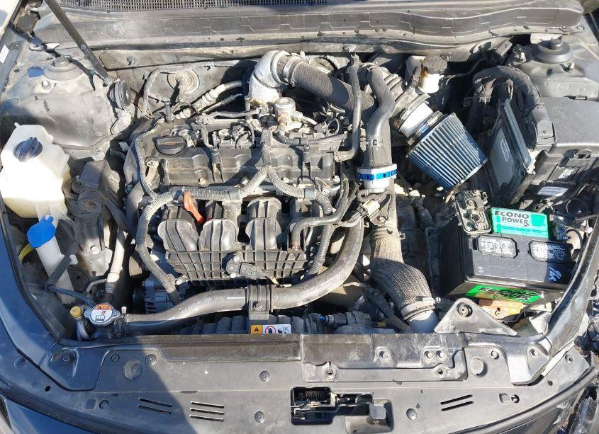 Photo 10 of 2013 Kia Optima SX (VIN 5XXGR4A68DG093398)