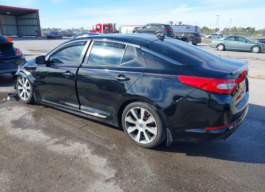 Photo 3 of 2013 Kia Optima SX (VIN 5XXGR4A68DG093398)