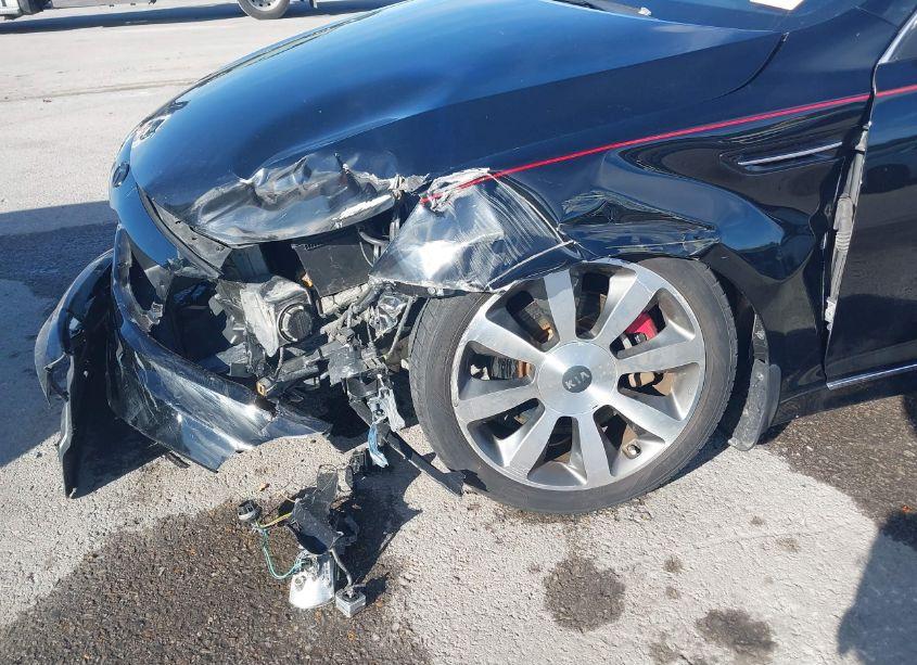 Photo 6 of 2013 Kia Optima SX (VIN 5XXGR4A68DG093398)