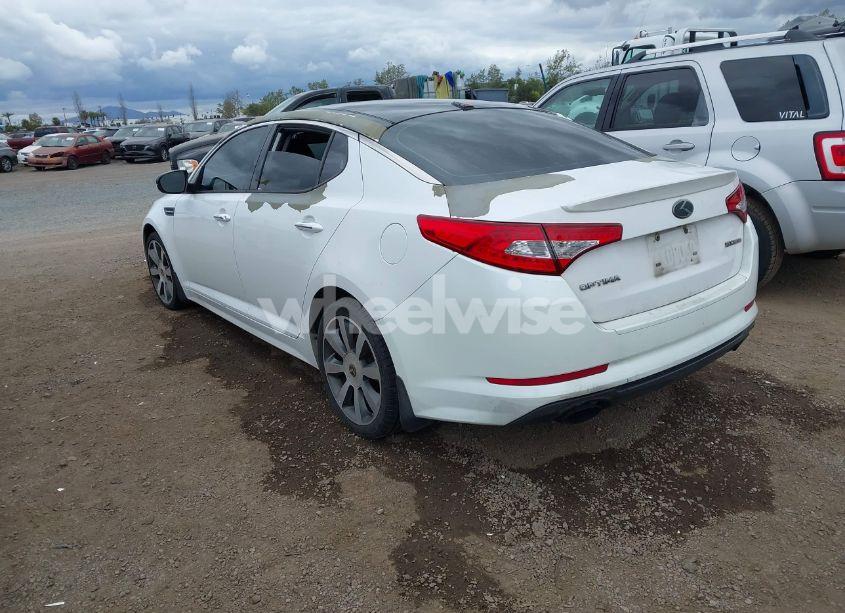 Photo 3 of 2013 Kia Optima SX (VIN 5XXGR4A68DG105694)