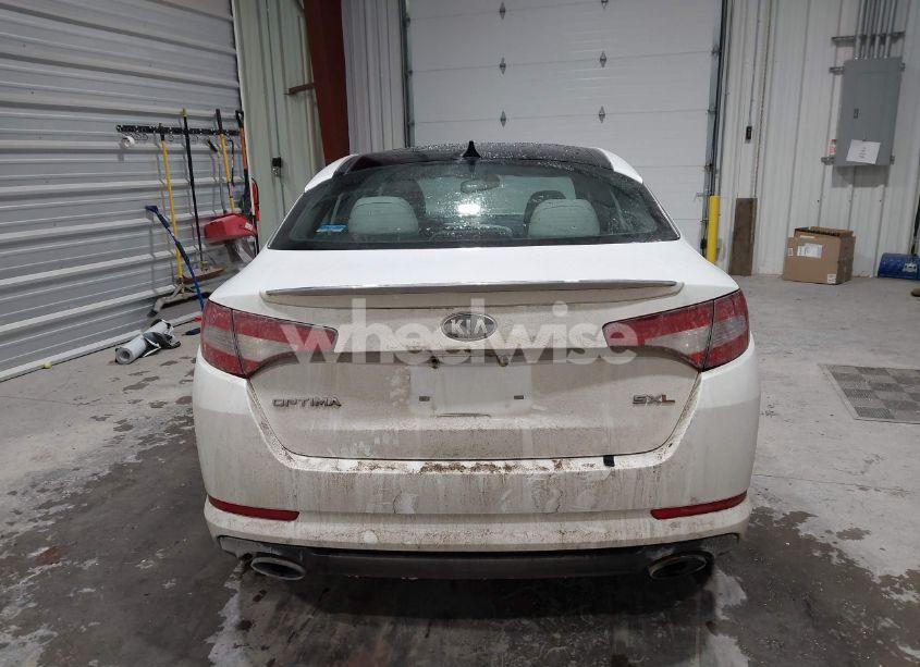 Photo 16 of 2013 Kia Optima SX (VIN 5XXGR4A68DG111673)