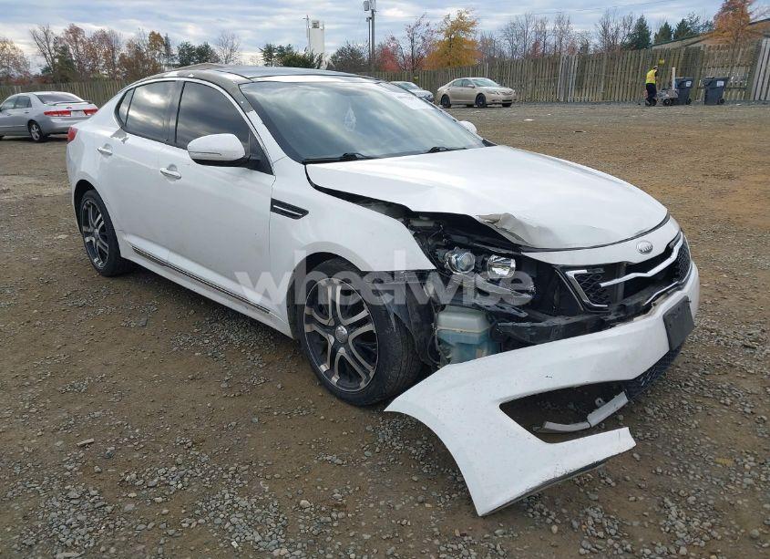 2013 Kia Optima SX (VIN 5XXGR4A68DG114587) main photo