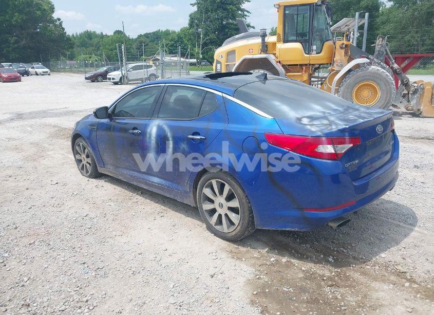 Photo 3 of 2013 Kia Optima SX (VIN 5XXGR4A68DG122057)