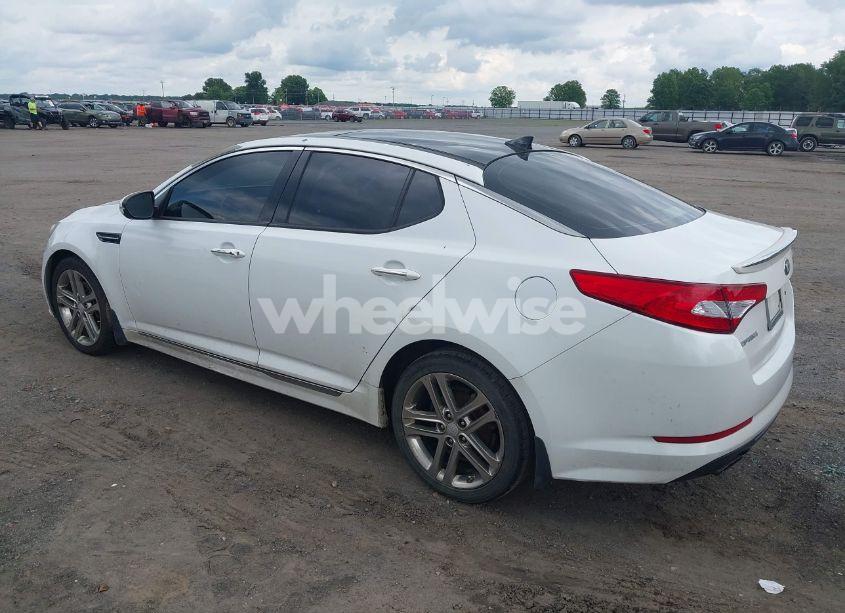 Photo 3 of 2013 Kia Optima SX (VIN 5XXGR4A68DG159366)