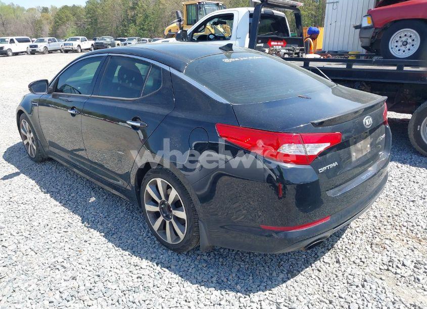 Photo 3 of 2013 Kia Optima SX (VIN 5XXGR4A68DG245423)