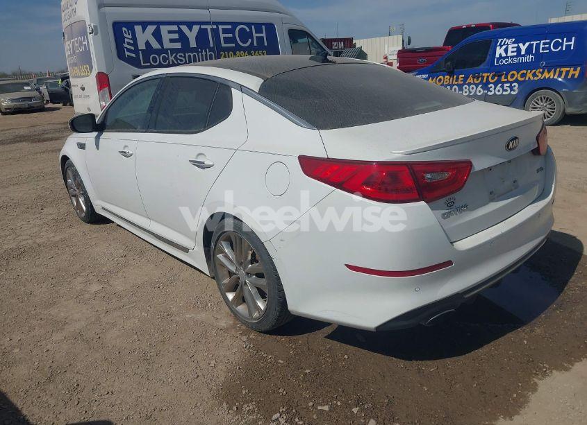 Photo 3 of 2015 Kia Optima SXL TURBO (VIN 5XXGR4A68FG408140)