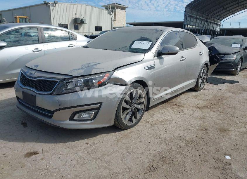 Photo 2 of 2015 Kia Optima (VIN 5XXGR4A68FG408588)