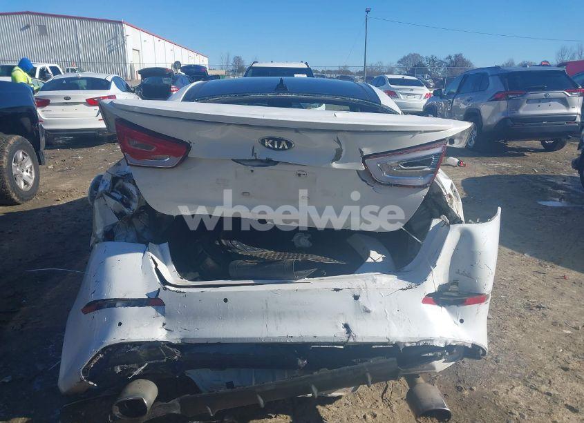 Photo 16 of 2015 Kia Optima SXL TURBO (VIN 5XXGR4A68FG410521)