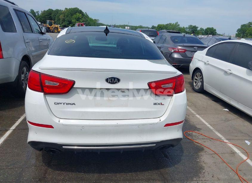 Photo 16 of 2015 Kia Optima SXL TURBO (VIN 5XXGR4A68FG442949)