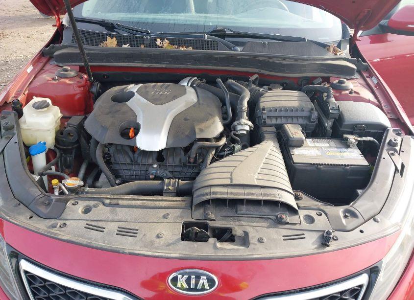 Photo 10 of 2012 Kia Optima SX (VIN 5XXGR4A69CG015355)