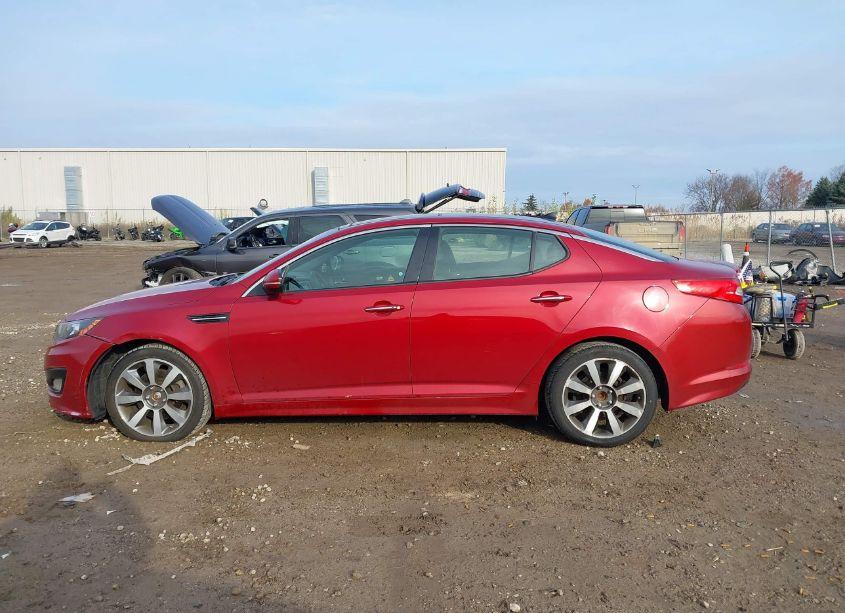 Photo 14 of 2012 Kia Optima SX (VIN 5XXGR4A69CG015355)