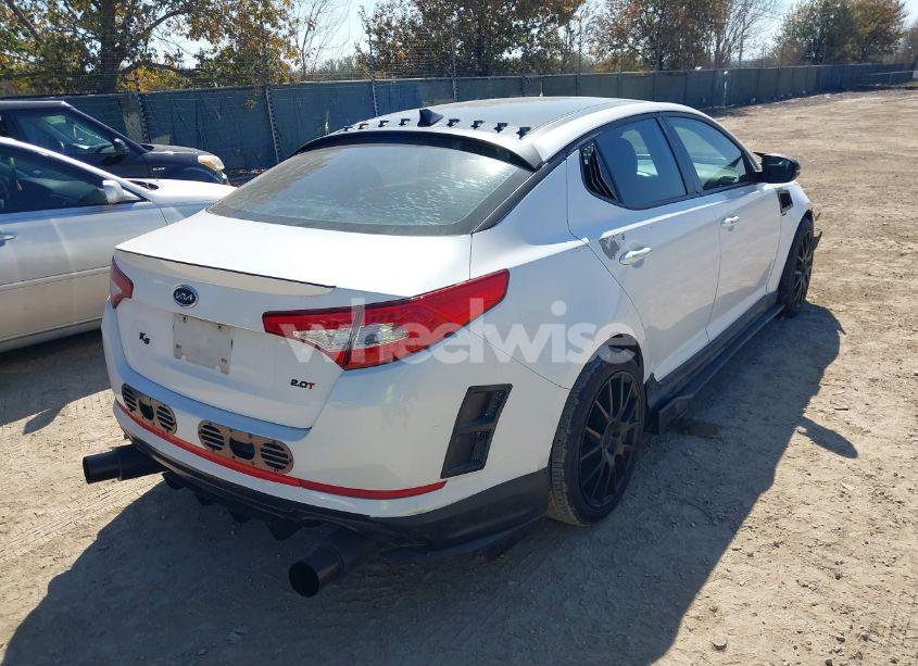 Photo 4 of 2012 Kia Optima SX (VIN 5XXGR4A69CG031832)