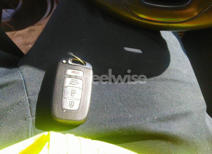 Photo 11 of 2012 Kia Optima SX (VIN 5XXGR4A69CG066757)