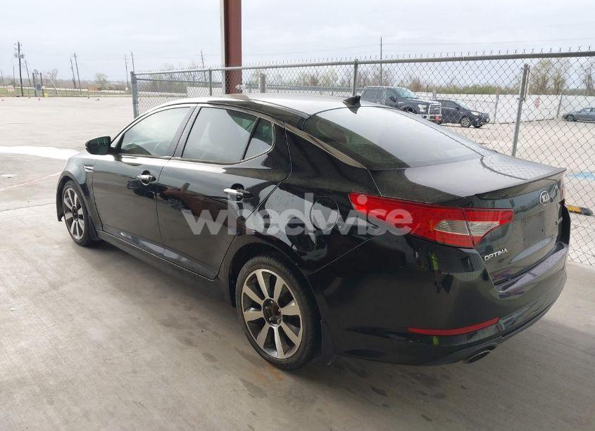 Photo 3 of 2013 Kia Optima SX (VIN 5XXGR4A69DG123489)