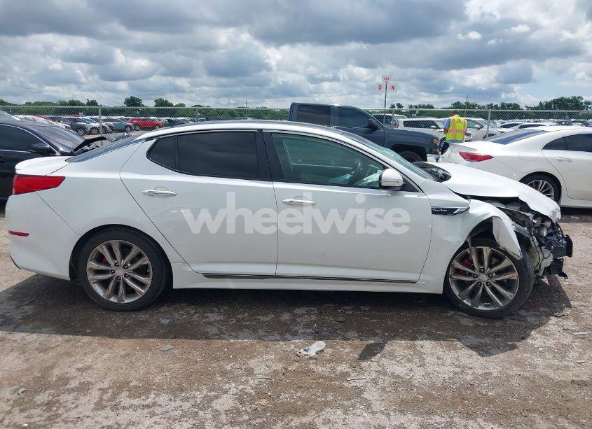 Photo 13 of 2014 Kia Optima SXL TURBO (VIN 5XXGR4A69EG282658)
