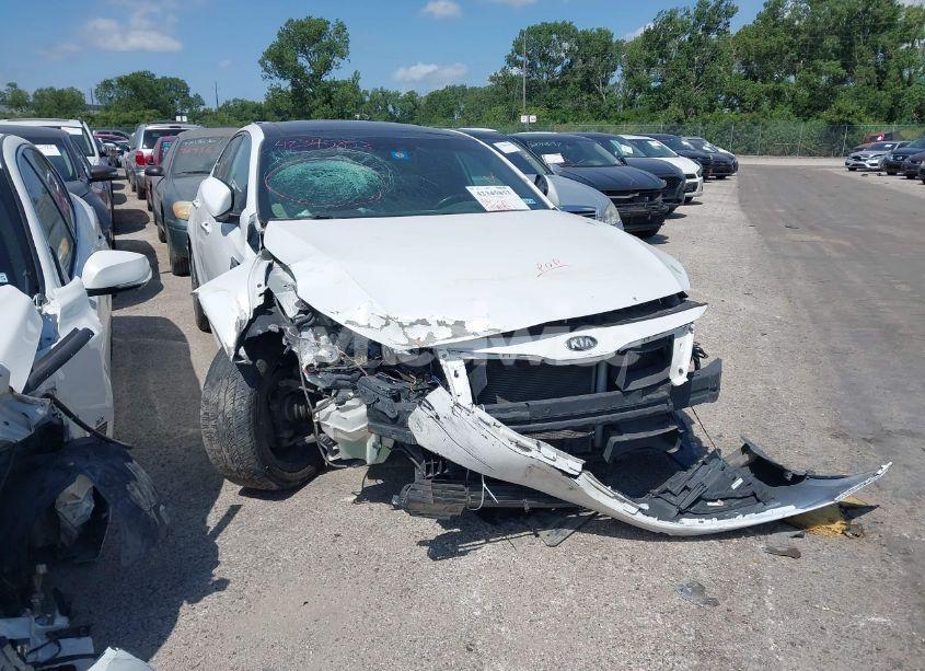 Photo 6 of 2014 Kia Optima SXL TURBO (VIN 5XXGR4A69EG282658)