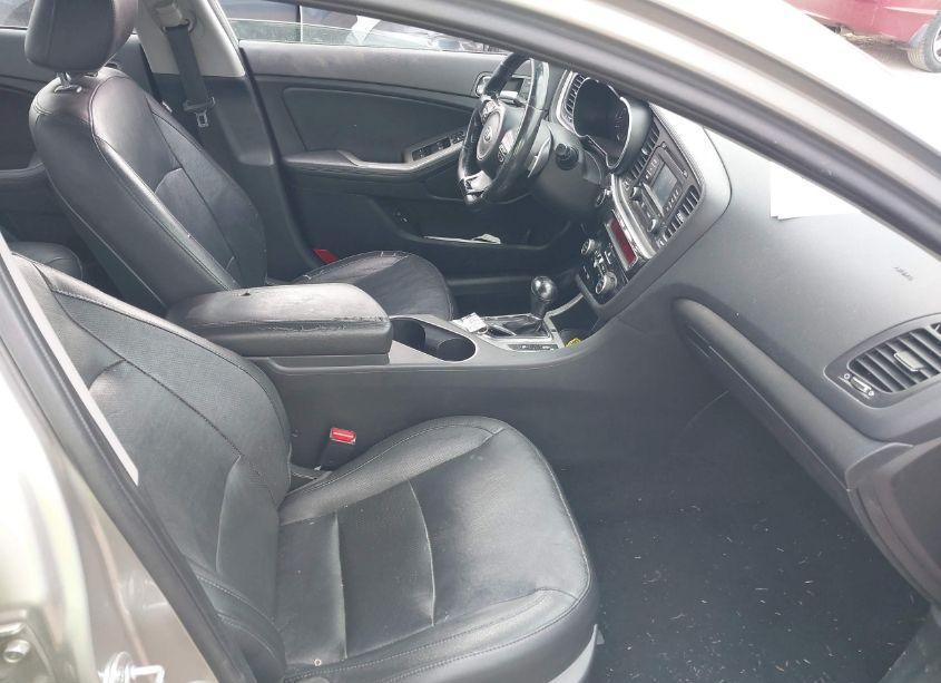 Photo 5 of 2014 Kia Optima SX TURBO (VIN 5XXGR4A69EG316856)