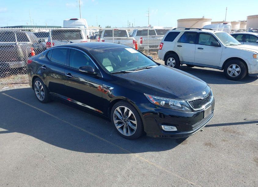 2014 Kia Optima SX TURBO (VIN 5XXGR4A69EG351011) main photo