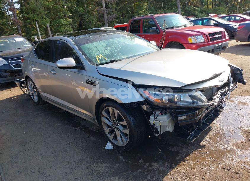 2015 Kia Optima SX TURBO (VIN 5XXGR4A69FG370689) main photo