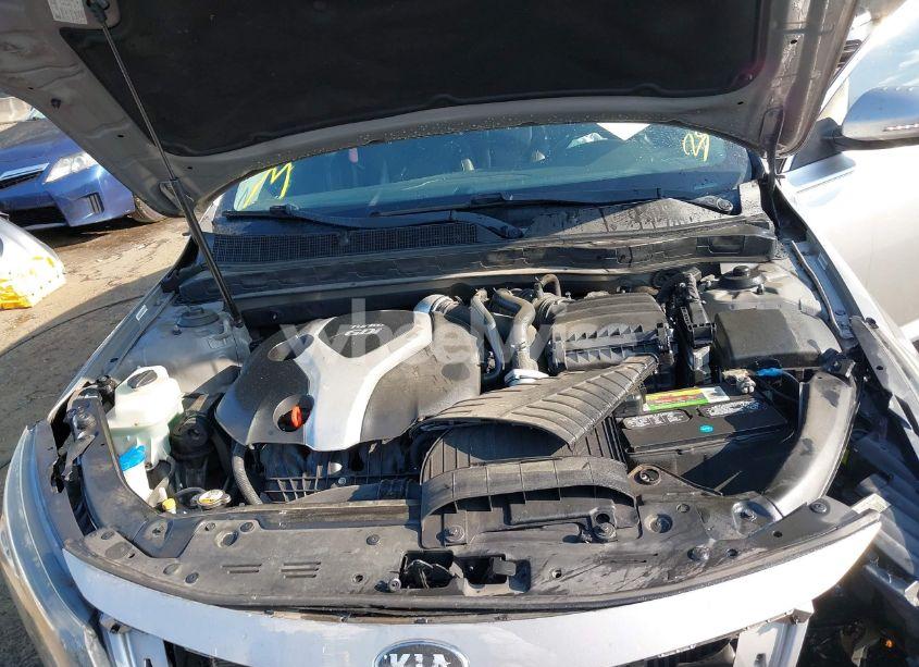 Photo 10 of 2015 Kia Optima SX TURBO (VIN 5XXGR4A69FG370689)
