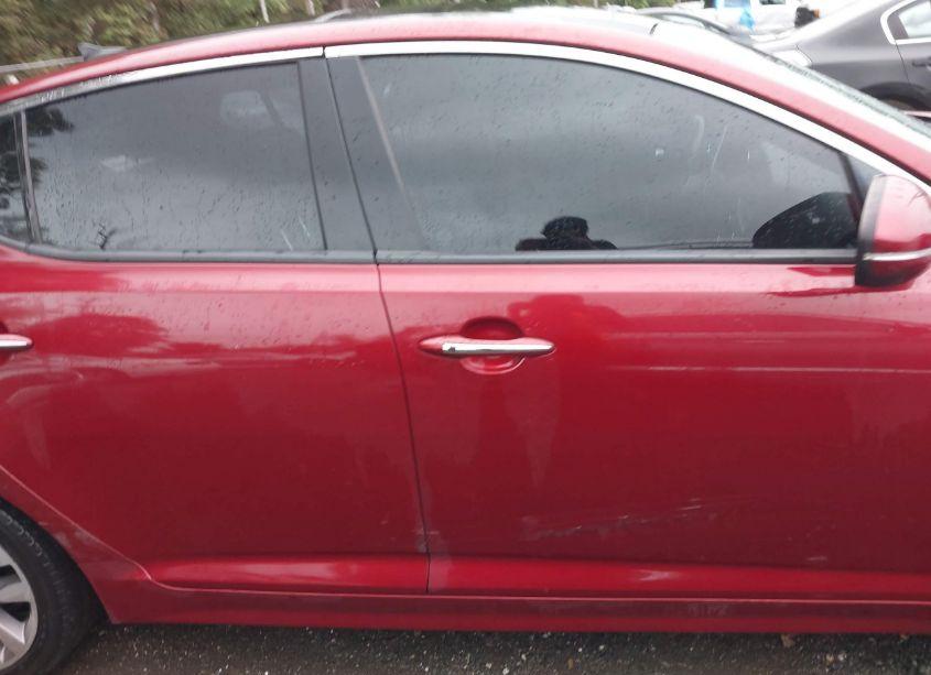 Photo 13 of 2015 Kia Optima SX TURBO (VIN 5XXGR4A69FG387542)