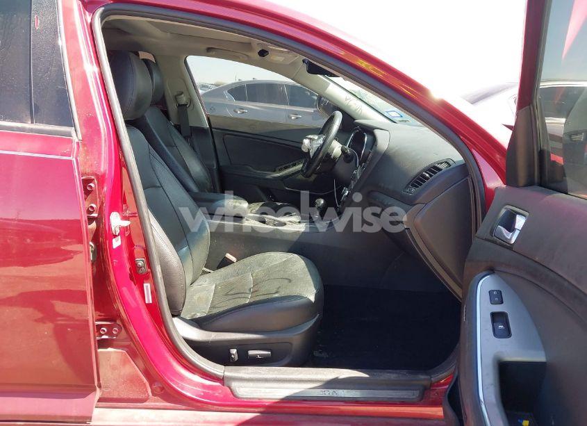 Photo 5 of 2015 Kia Optima SX TURBO (VIN 5XXGR4A69FG419891)