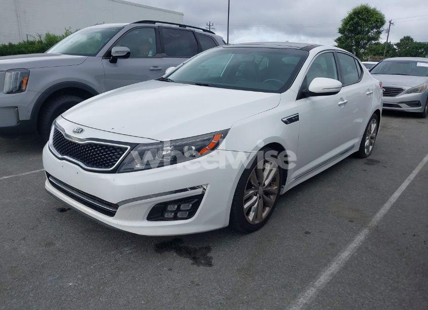 Photo 2 of 2015 Kia Optima SXL TURBO (VIN 5XXGR4A69FG443396)