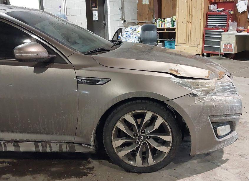 Photo 18 of 2015 Kia Optima SX TURBO (VIN 5XXGR4A69FG446377)