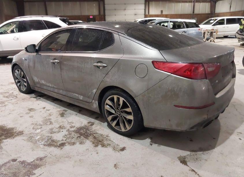 Photo 3 of 2015 Kia Optima SX TURBO (VIN 5XXGR4A69FG446377)