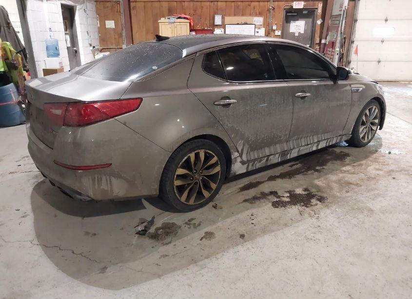 Photo 4 of 2015 Kia Optima SX TURBO (VIN 5XXGR4A69FG446377)