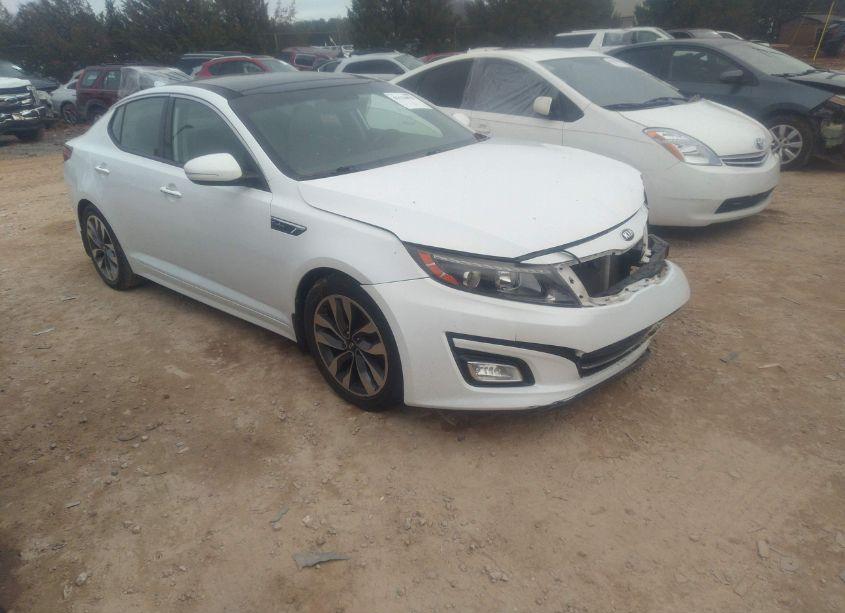 2015 Kia Optima SX TURBO (VIN 5XXGR4A69FG495112) main photo