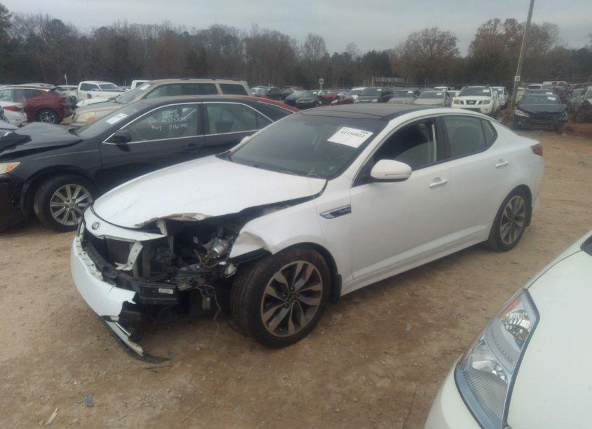 Photo 2 of 2015 Kia Optima SX TURBO (VIN 5XXGR4A69FG495112)