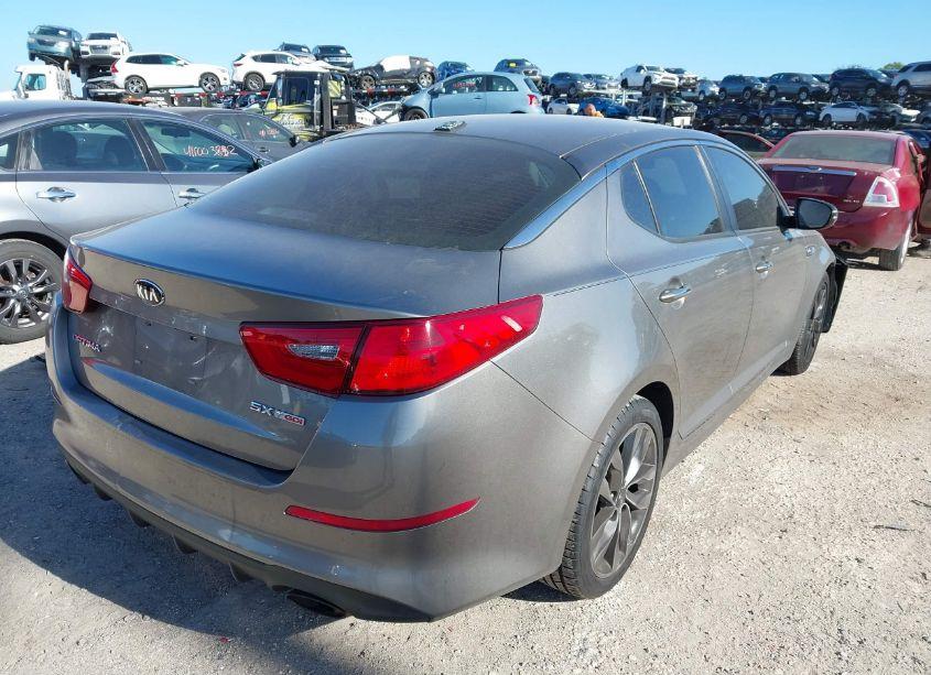 Photo 4 of 2015 Kia Optima SX TURBO (VIN 5XXGR4A69FG501698)