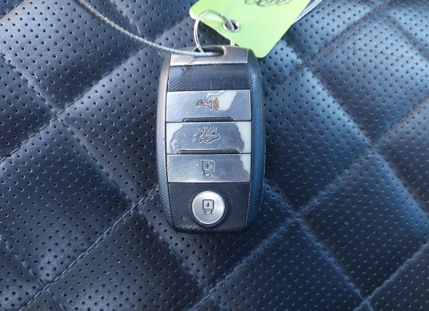 Photo 11 of 2015 Kia Optima SXL TURBO (VIN 5XXGR4A69FG512023)