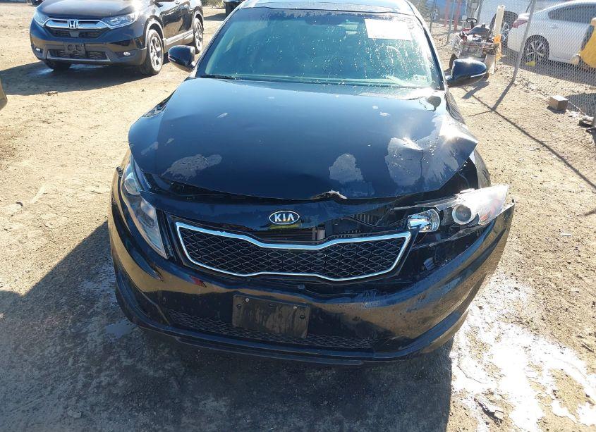 Photo 6 of 2012 Kia Optima SX (VIN 5XXGR4A6XCG002128)