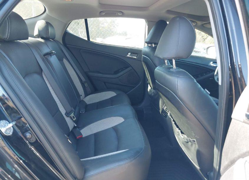 Photo 8 of 2012 Kia Optima SX (VIN 5XXGR4A6XCG002128)