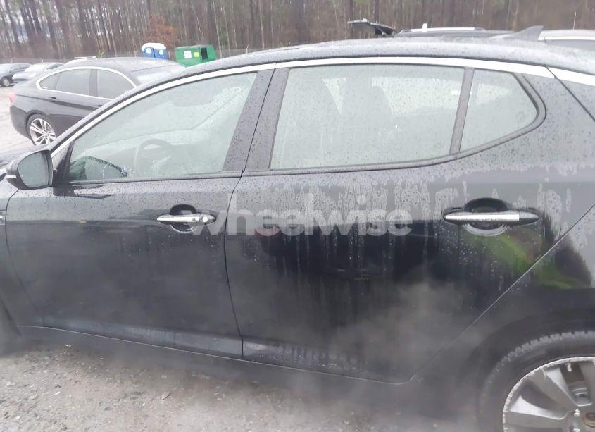 Photo 15 of 2012 Kia Optima SX (VIN 5XXGR4A6XCG002663)