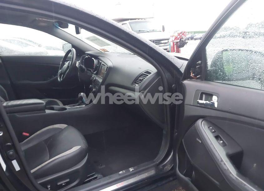 Photo 5 of 2012 Kia Optima SX (VIN 5XXGR4A6XCG002663)