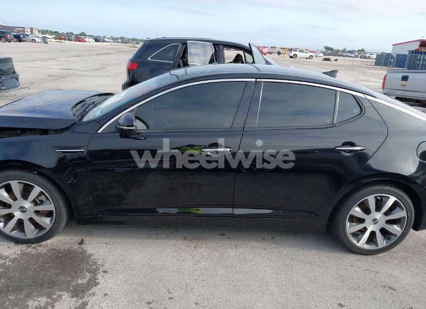 Photo 15 of 2012 Kia Optima SX (VIN 5XXGR4A6XCG045240)
