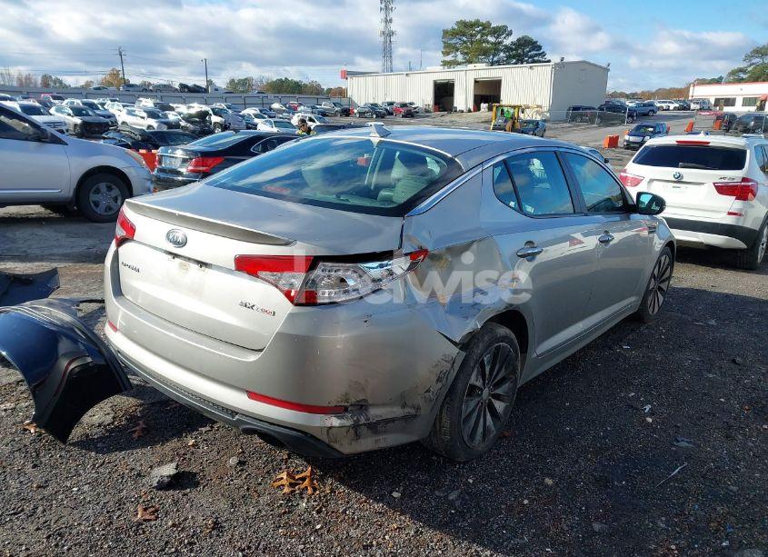 Photo 4 of 2012 Kia Optima SX (VIN 5XXGR4A6XCG075452)