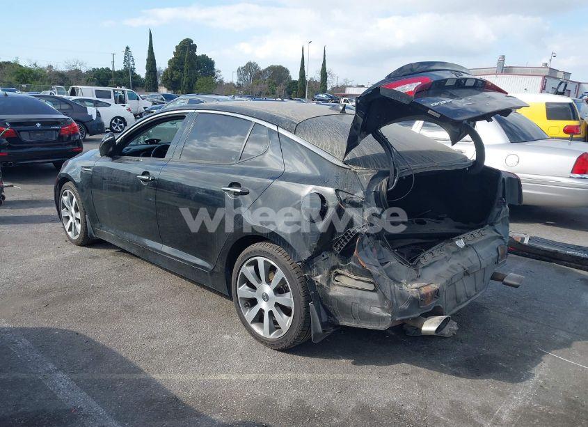 Photo 3 of 2012 Kia Optima SX (VIN 5XXGR4A6XCG077427)
