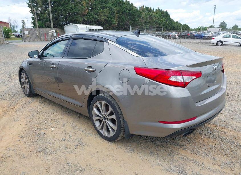 Photo 3 of 2012 Kia Optima SX (VIN 5XXGR4A6XCG077489)