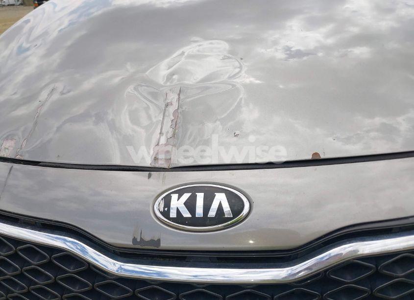 Photo 6 of 2012 Kia Optima SX (VIN 5XXGR4A6XCG077489)