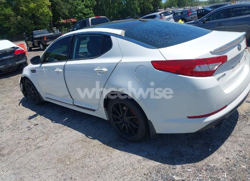 Photo 3 of 2013 Kia Optima SX (VIN 5XXGR4A6XDG098389)