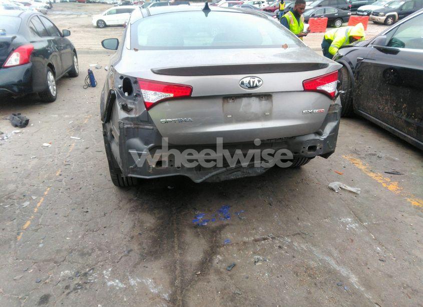 Photo 6 of 2013 Kia Optima SX (VIN 5XXGR4A6XDG103199)