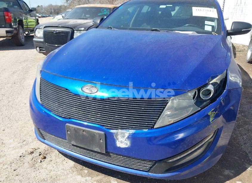 Photo 6 of 2013 Kia Optima SX (VIN 5XXGR4A6XDG107608)