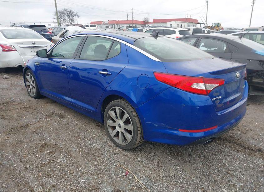 Photo 3 of 2013 Kia Optima SX (VIN 5XXGR4A6XDG116373)